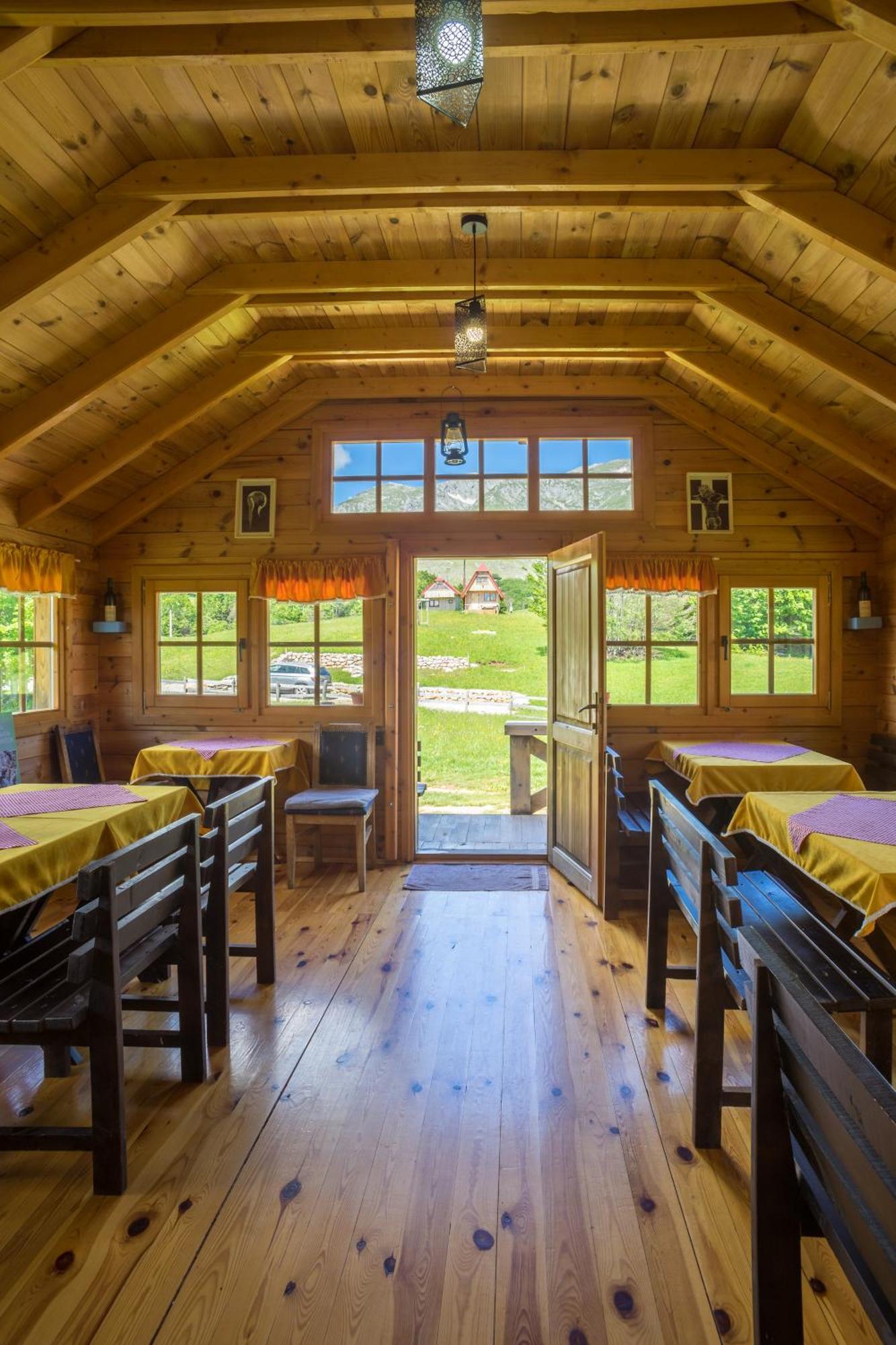 Maple Bungalows Zabljak  Exterior photo